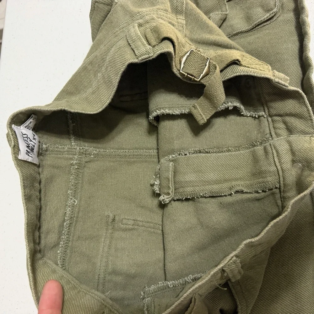 Princess Polly Olive Green Cargo Mini Skirt Womens US 8 Side Buckles Utility Y2K